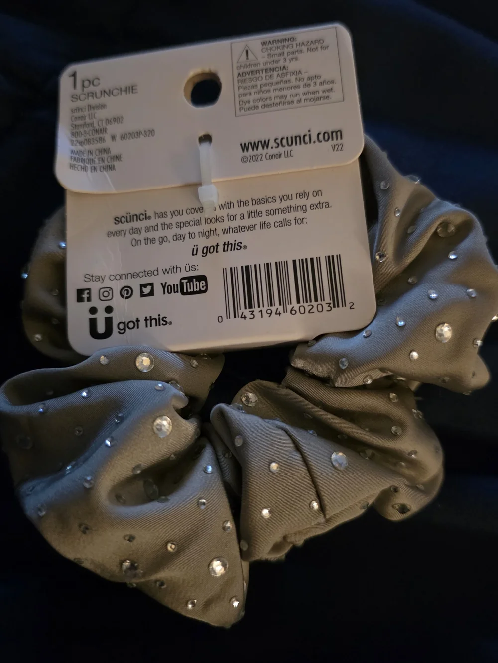 scünci Olive Green Rhinestone Scrunchie